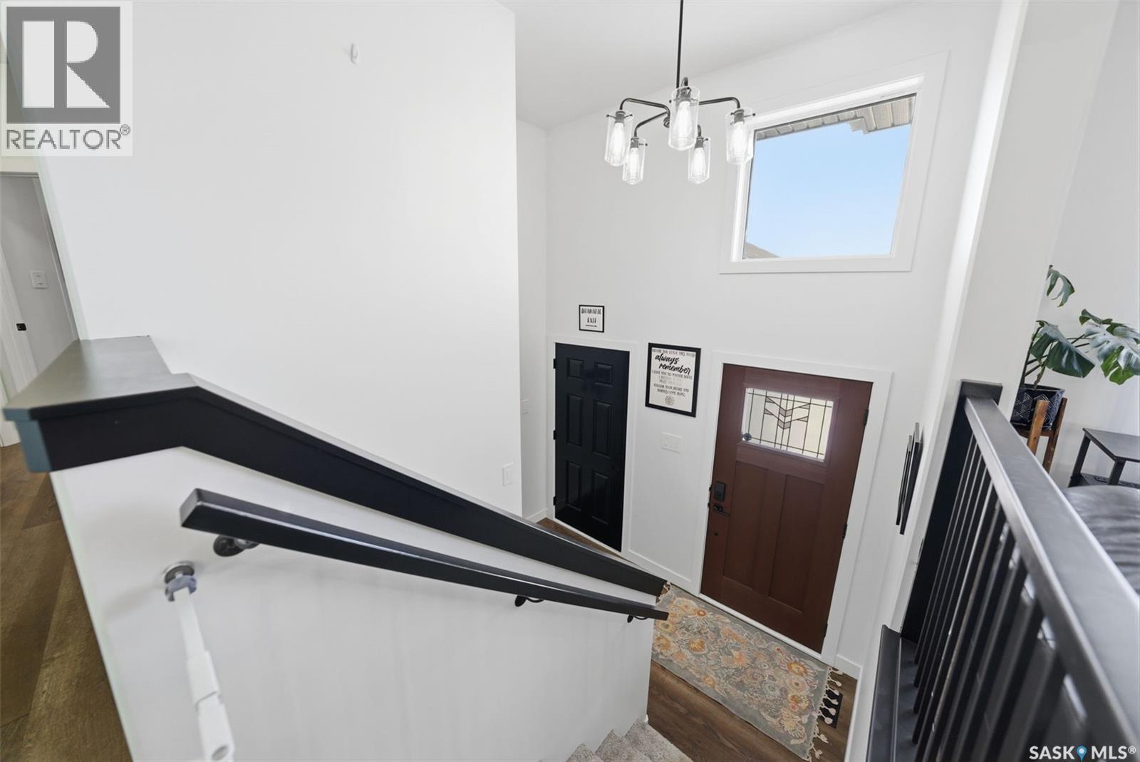 805 Weir Crescent, Warman, Saskatchewan  S0K 4S4 - Photo 4 - SK030680