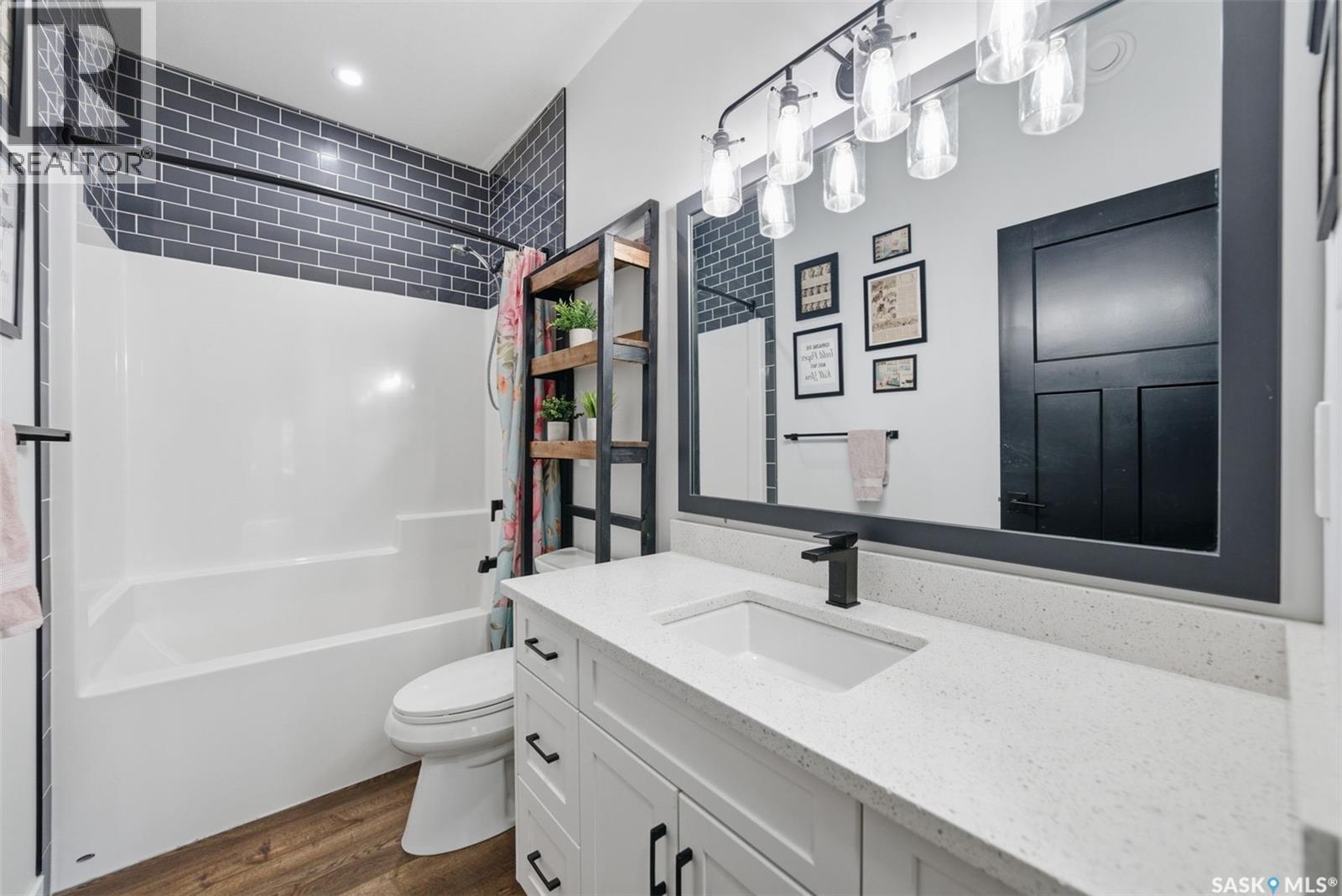 805 Weir Crescent, Warman, Saskatchewan  S0K 4S4 - Photo 18 - SK030680