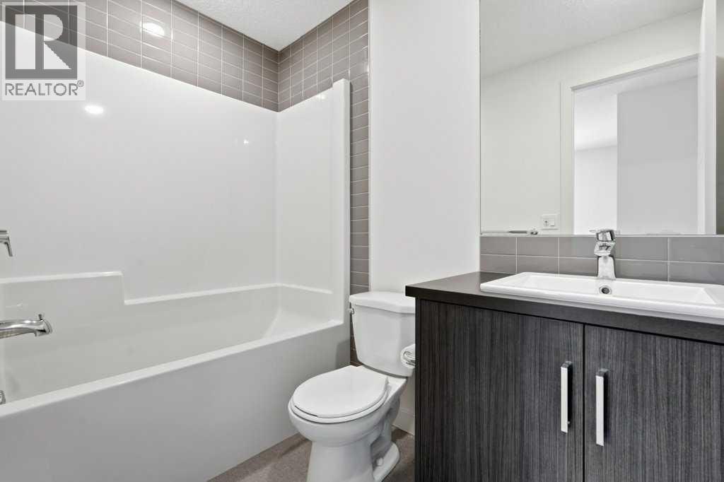 4003, 100 Walgrove Court SE, Calgary, Alberta  T2X 4N1 - Photo 22 - A2285247