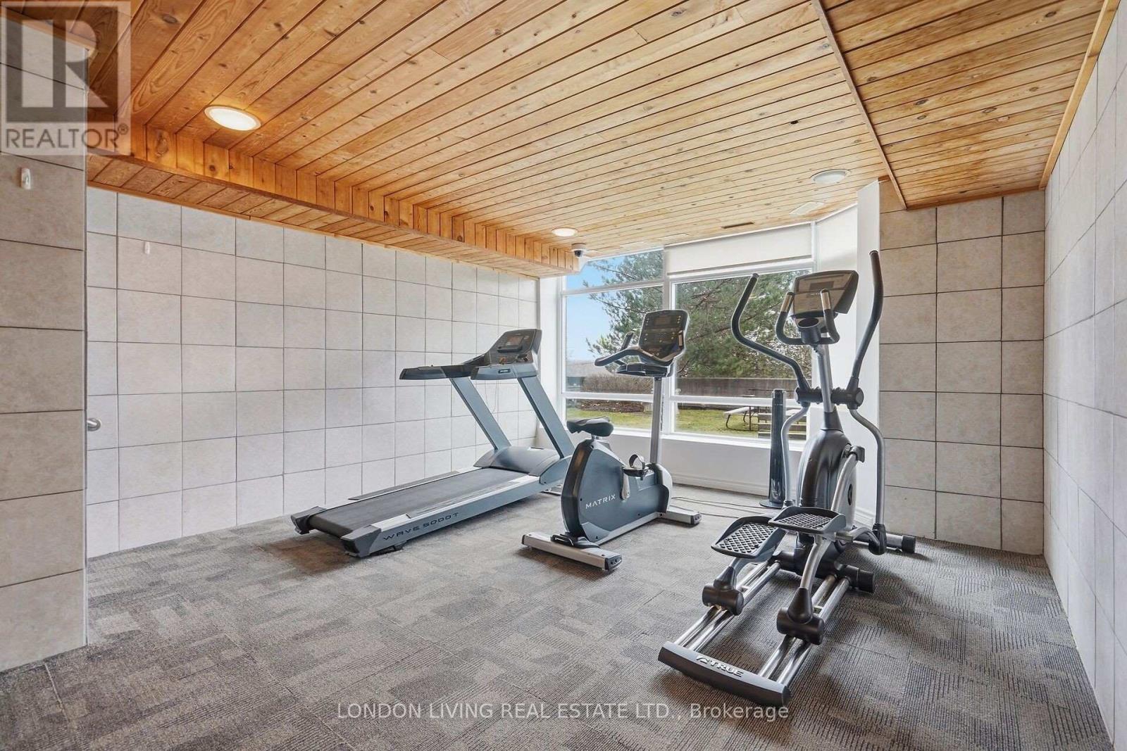 709 - 45 Pond Mills Road, London South, Ontario  N5Z 4W5 - Photo 26 - X12896258