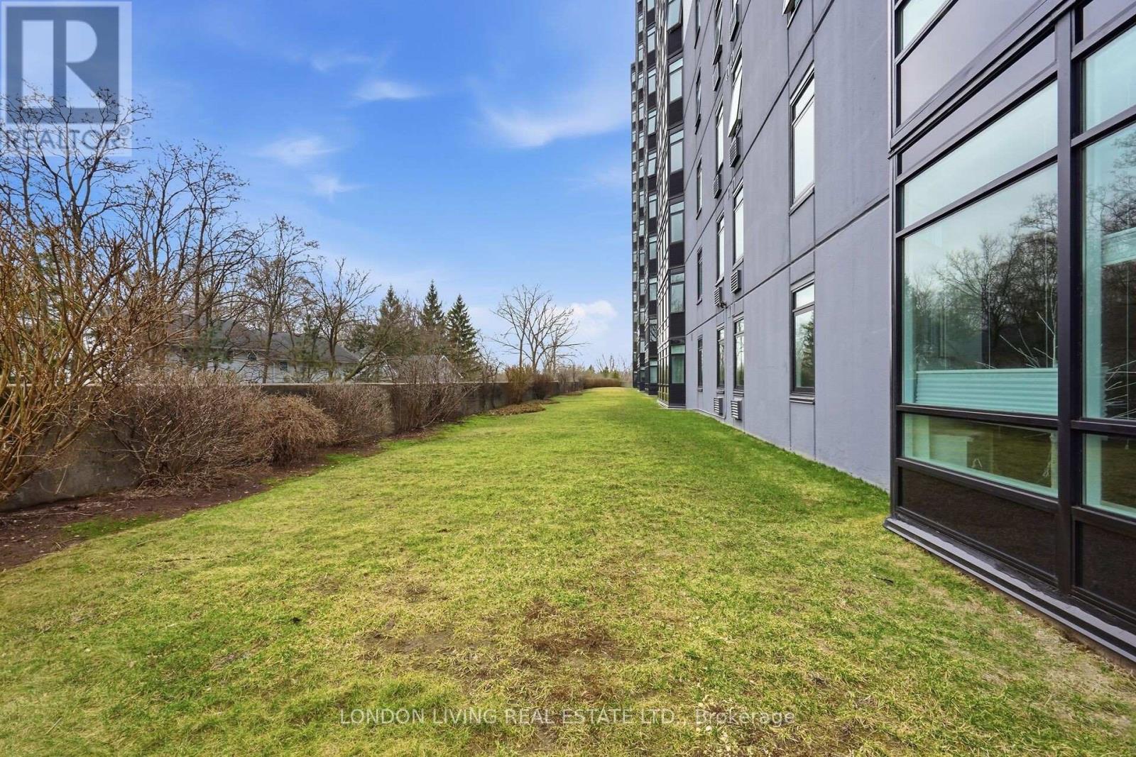 709 - 45 Pond Mills Road, London South, Ontario  N5Z 4W5 - Photo 33 - X12896258