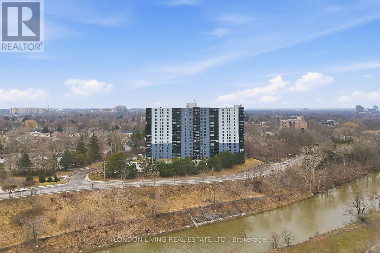 709 - 45 Pond Mills Road, London South, Ontario  N5Z 4W5 - Photo 37 - X12896258