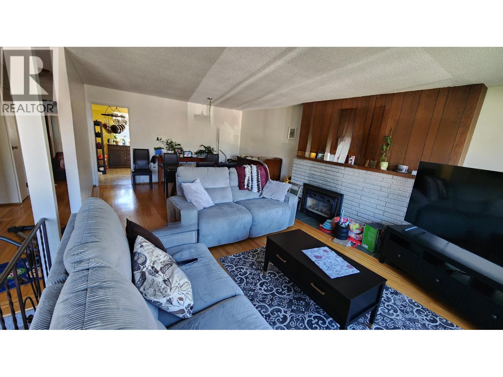 4086/ 4088 Lister Court, Burnaby, British Columbia V5G 2C2 - Photo 26 - R3097747