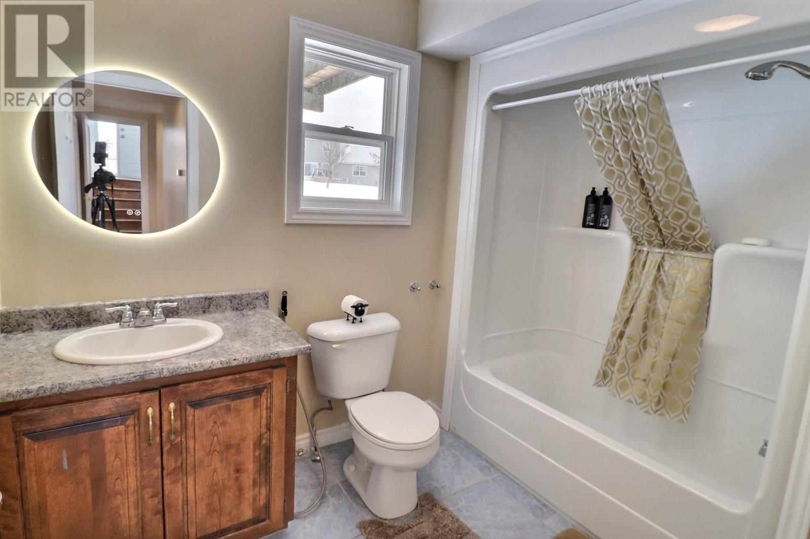 84 Bonavista Avenue, Stratford, Prince Edward Island  C1B 0E6 - Photo 19 - 202604842