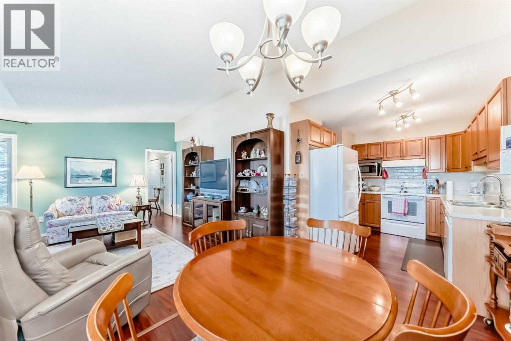 151 Macewan Ridge Villas Nw, Calgary, Alberta  T3K 4G3 - Photo 14 - A2293213