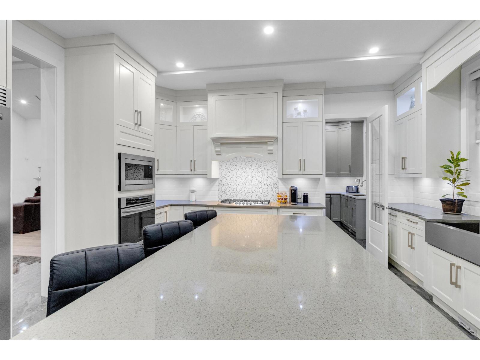 5804 152 Street, Surrey, British Columbia  V3S 3K2 - Photo 6 - R3100814