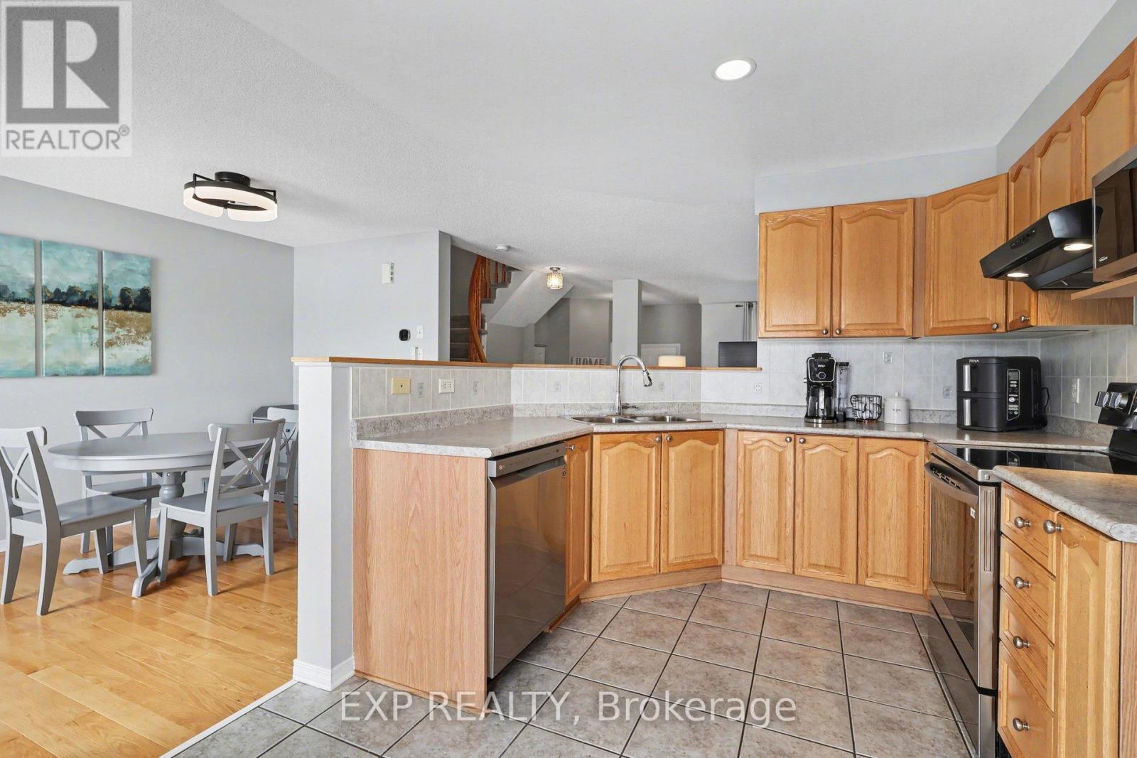 1513 Demeter Street, Ottawa, Ontario  K4A 5C6 - Photo 15 - X12896290