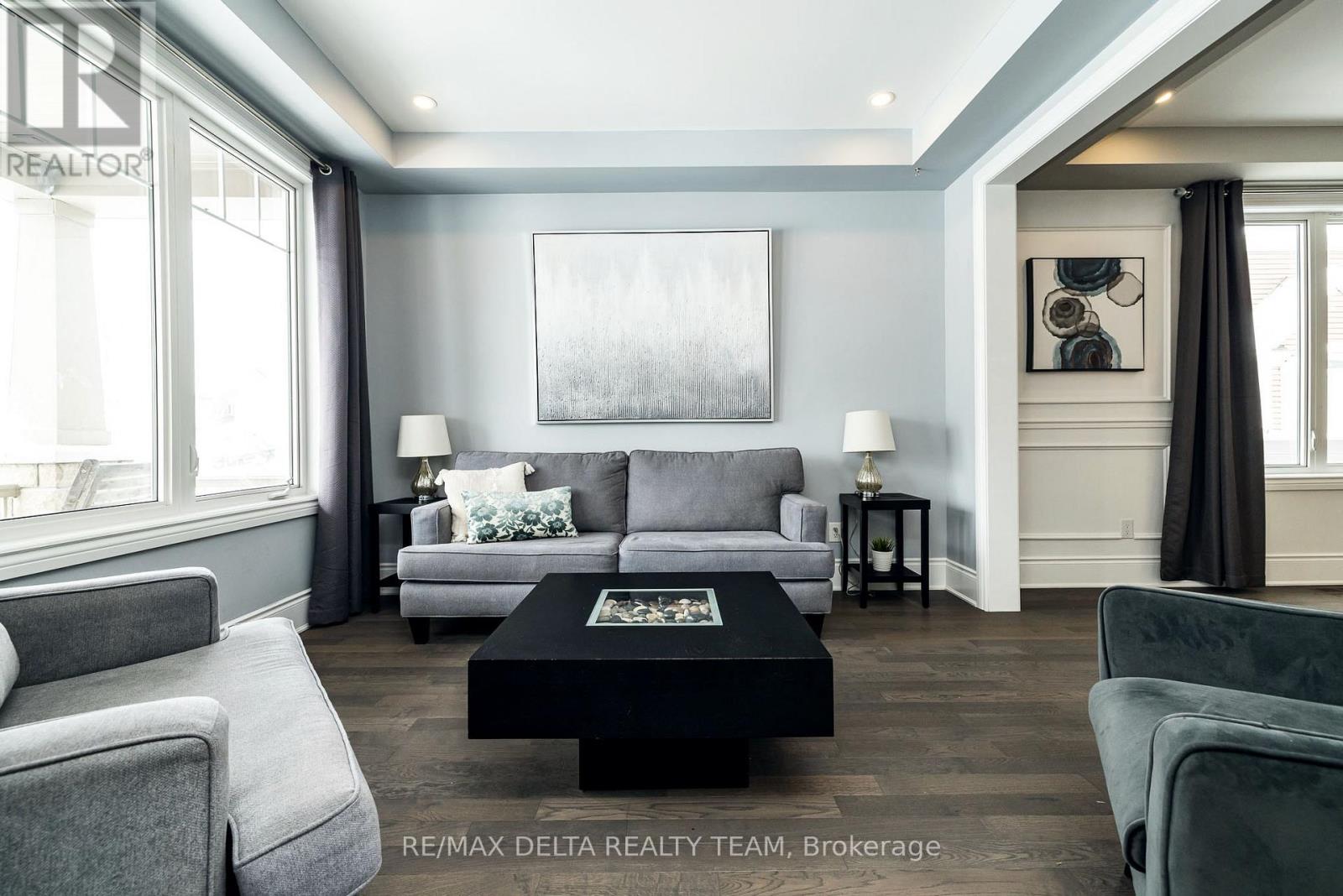 199 Bartonia Circle, Ottawa, Ontario  K4A 1E2 - Photo 5 - X12896314