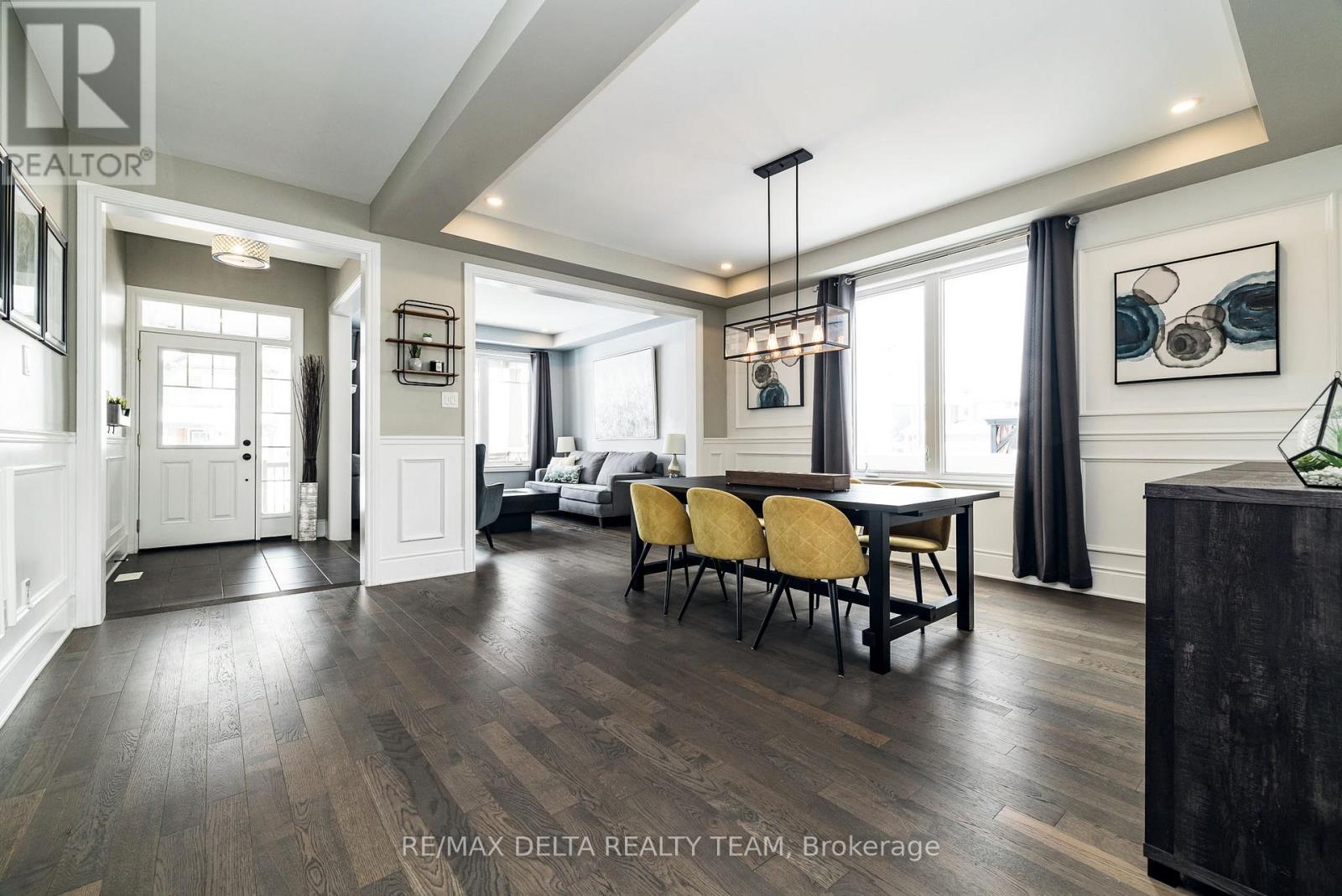 199 Bartonia Circle, Ottawa, Ontario  K4A 1E2 - Photo 6 - X12896314