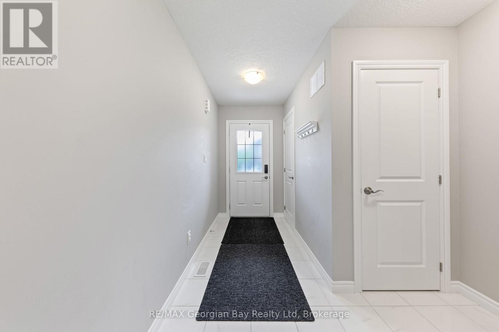 964 Wright Drive, Midland, Ontario  L4R 0E3 - Photo 2 - S12729178