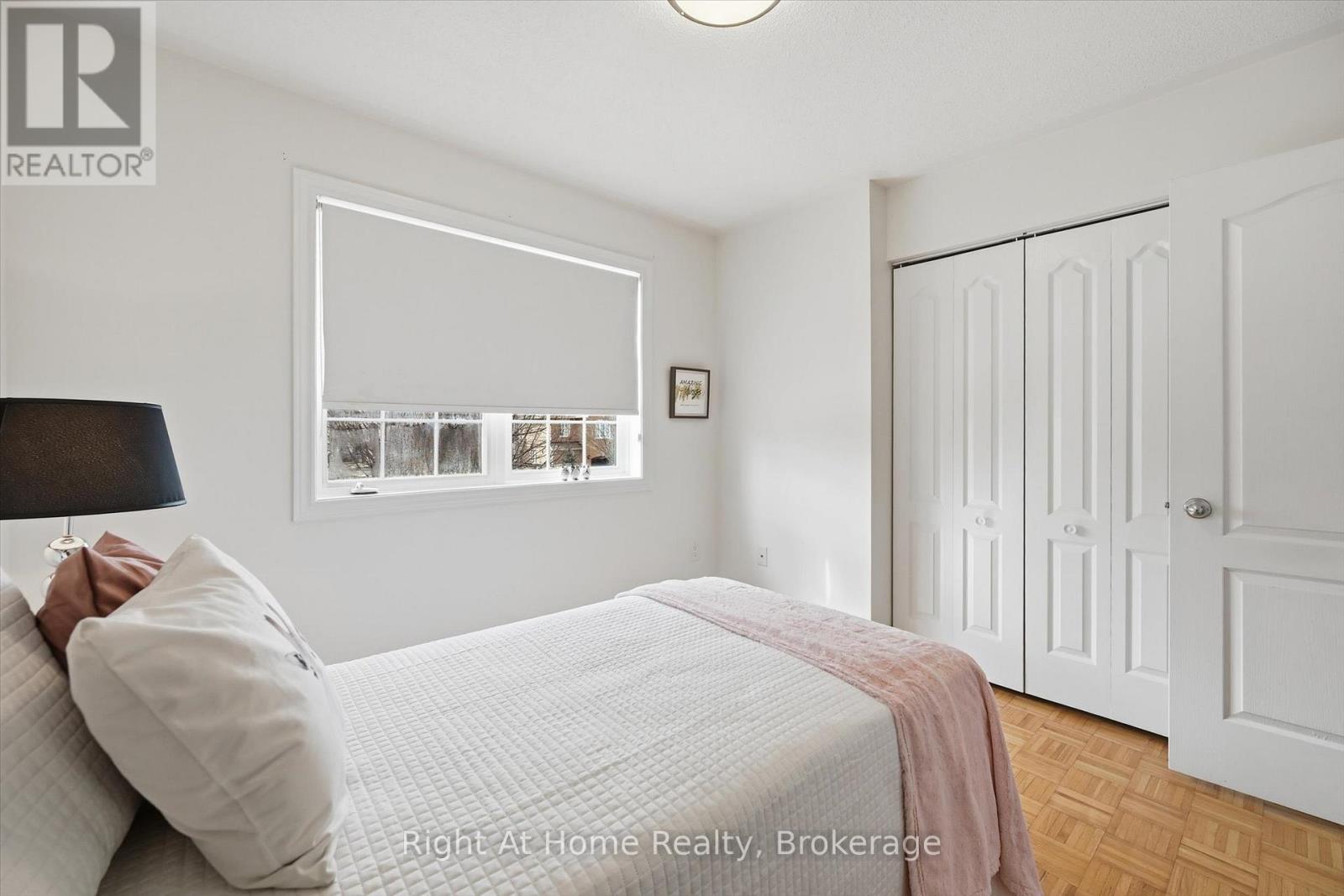 2255 Hummingbird Way, Oakville, Ontario  L6M 3Z7 - Photo 29 - W12896264