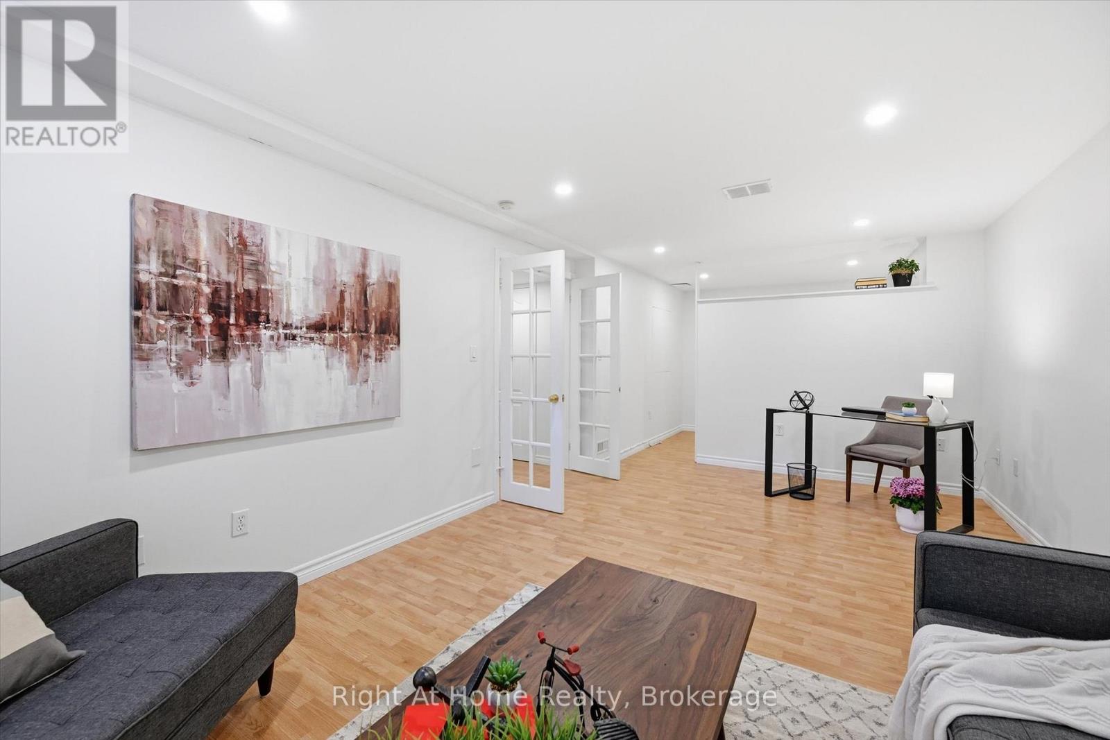 2255 Hummingbird Way, Oakville, Ontario  L6M 3Z7 - Photo 36 - W12896264