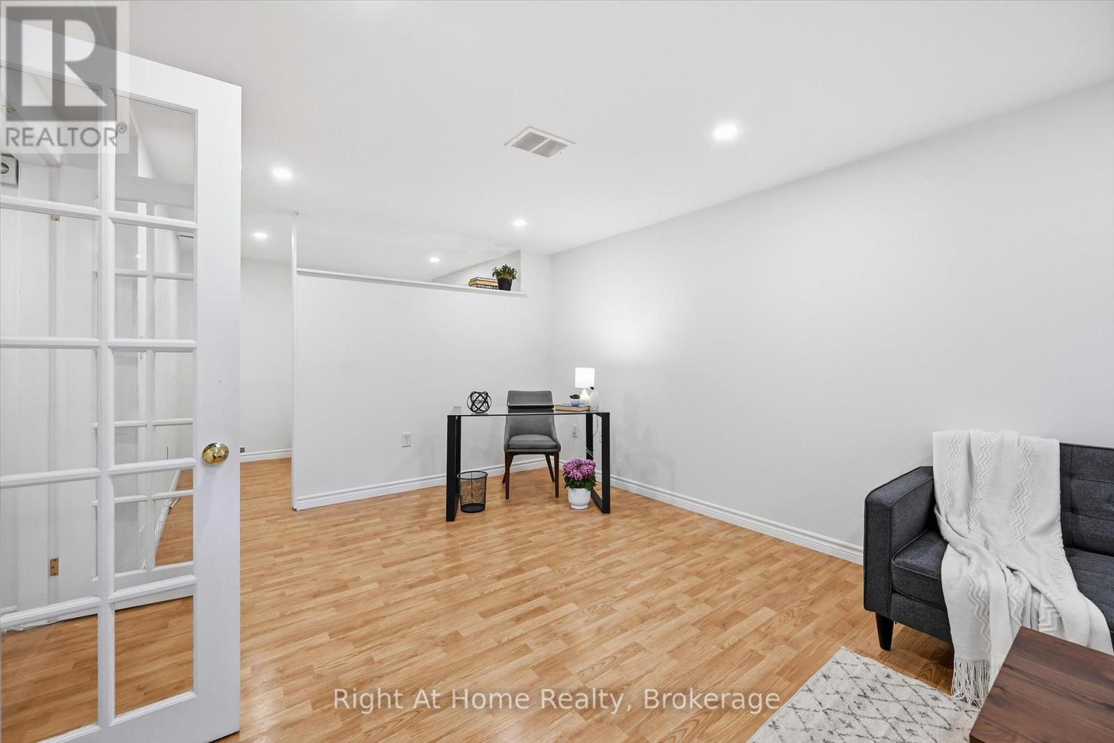 2255 Hummingbird Way, Oakville, Ontario  L6M 3Z7 - Photo 38 - W12896264