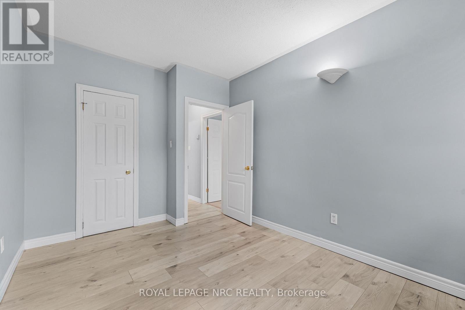 7 - 454 Carlton Street, St. Catharines, Ontario  L2M 4X1 - Photo 6 - X12896322