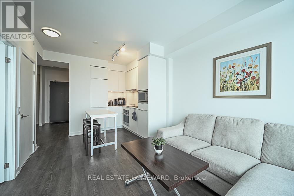 1702 - 7 Golden Lion Heights, Toronto, Ontario  M2M 0C1 - Photo 1 - C12896278