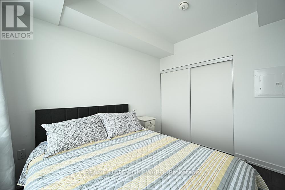 1702 - 7 Golden Lion Heights, Toronto, Ontario  M2M 0C1 - Photo 17 - C12896278