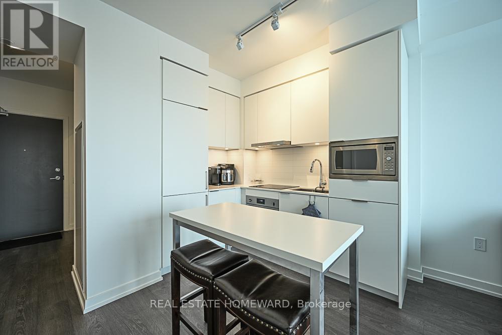 1702 - 7 Golden Lion Heights, Toronto, Ontario  M2M 0C1 - Photo 8 - C12896278