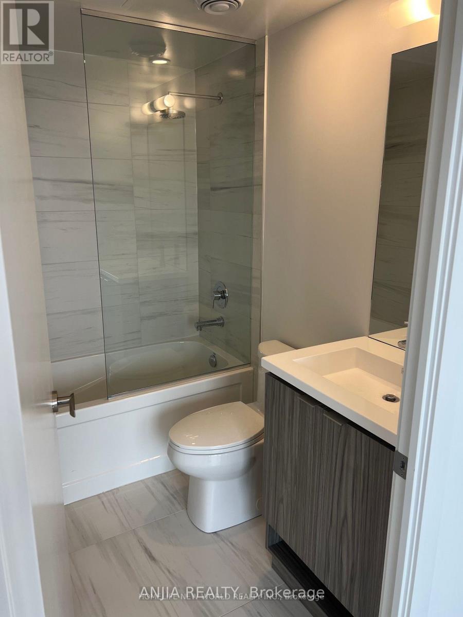 4211 - 55 Cooper Street, Toronto, Ontario  M5E 0G1 - Photo 11 - C12896326