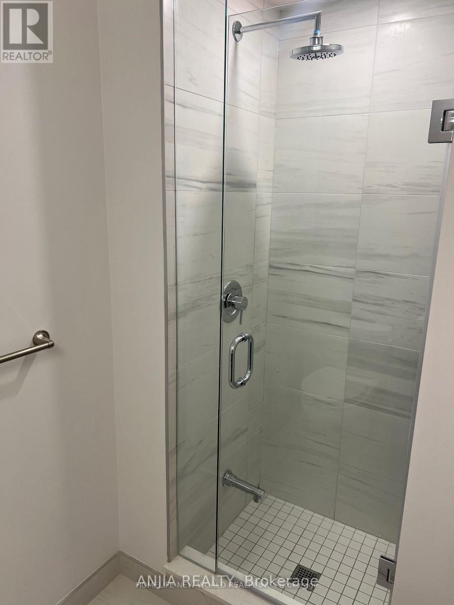 4211 - 55 Cooper Street, Toronto, Ontario  M5E 0G1 - Photo 5 - C12896326