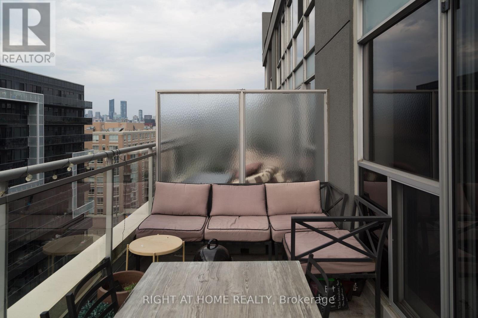 1018 - 1029 King Street W, Toronto, Ontario  M6K 3M9 - Photo 17 - C12896330