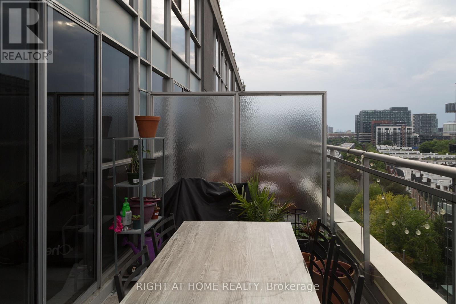 1018 - 1029 King Street W, Toronto, Ontario  M6K 3M9 - Photo 18 - C12896330