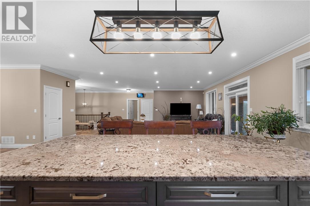 3 Columba Terrace, Sudbury, Ontario  P3E 0B3 - Photo 24 - 2126822