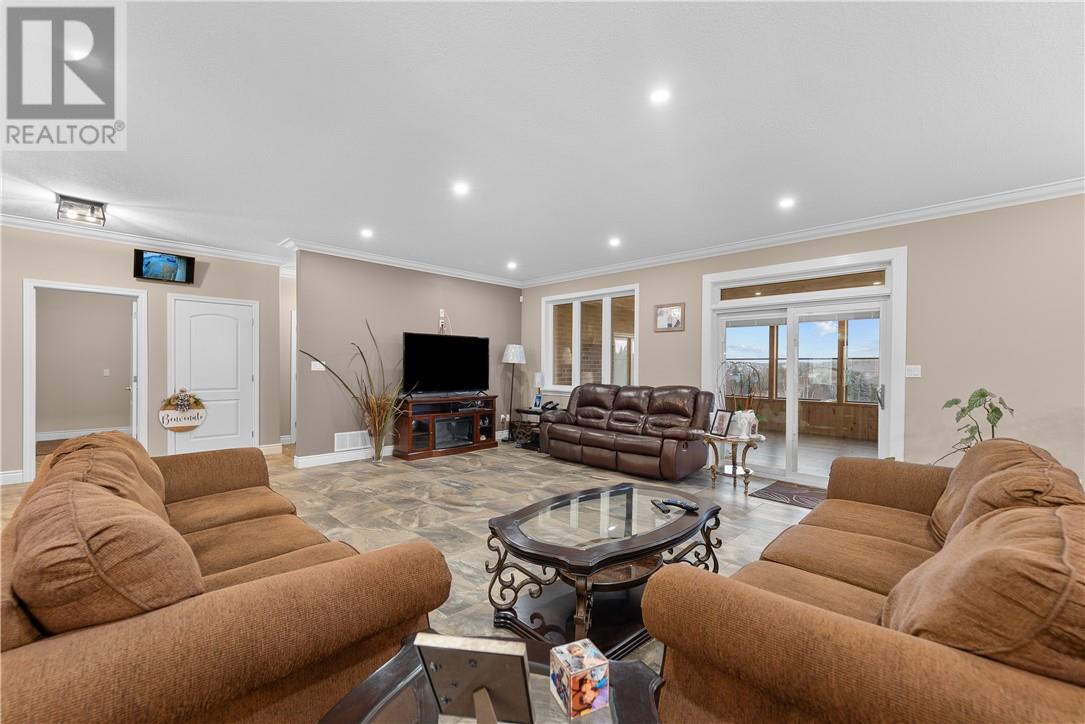 3 Columba Terrace, Sudbury, Ontario  P3E 0B3 - Photo 27 - 2126822