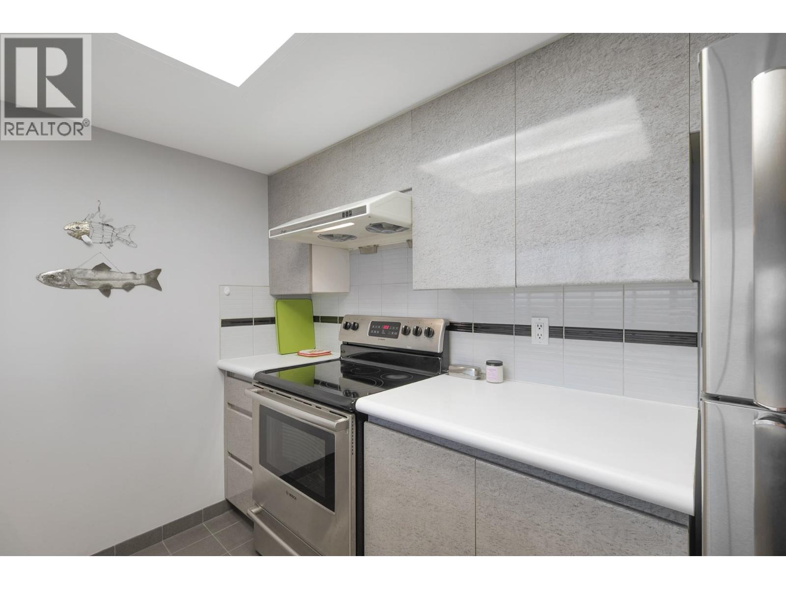 1904 1188 Quebec Street, Vancouver, British Columbia  V6A 4B3 - Photo 12 - R3101058