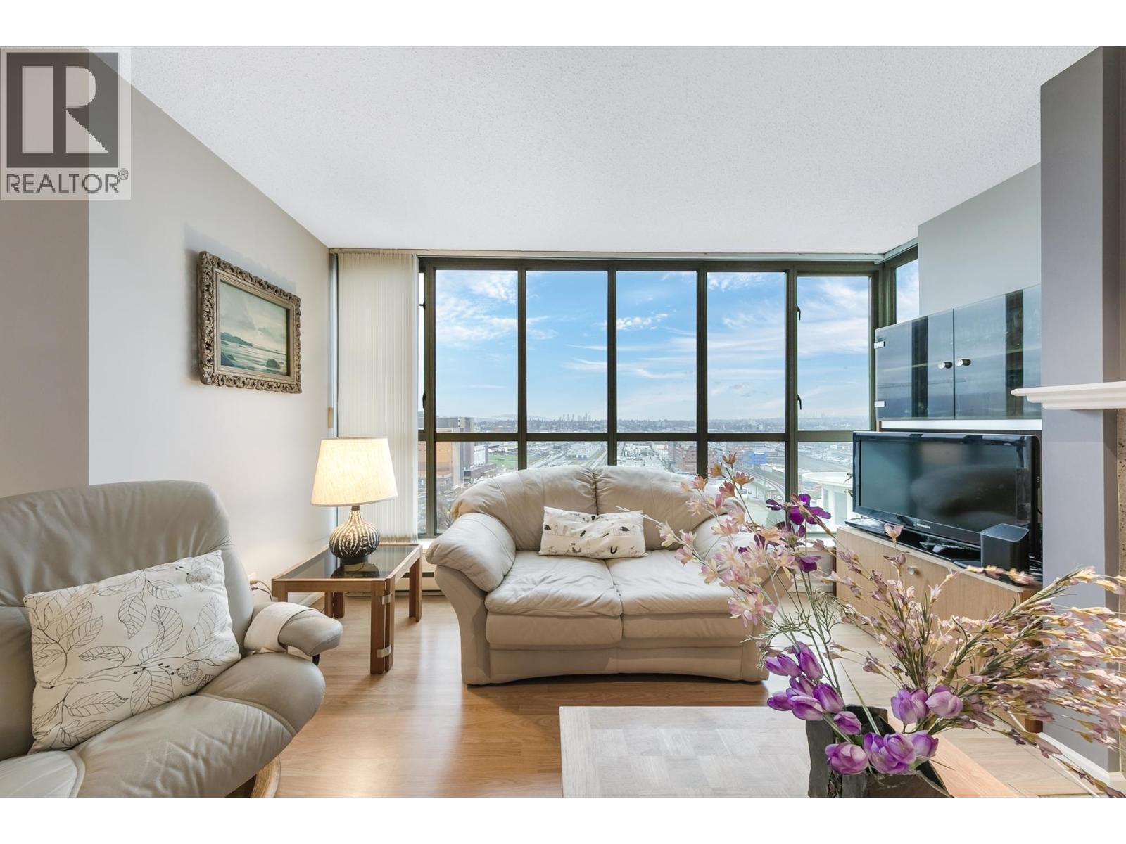 1904 1188 Quebec Street, Vancouver, British Columbia  V6A 4B3 - Photo 4 - R3101058