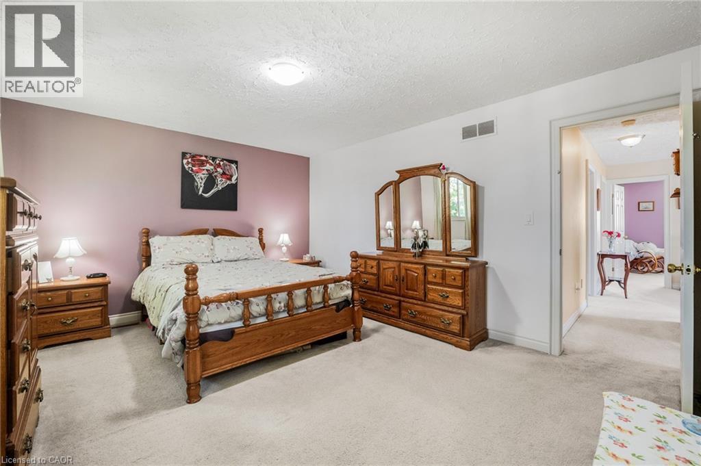 7715 Swan Street, Niagara Falls, Ontario  L2H 2P7 - Photo 19 - 40813209