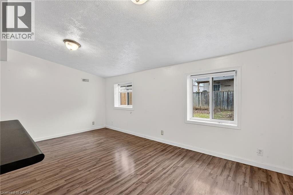 93 Walnut Street, Brantford, Ontario  N3T 1H3 - Photo 23 - 40813159