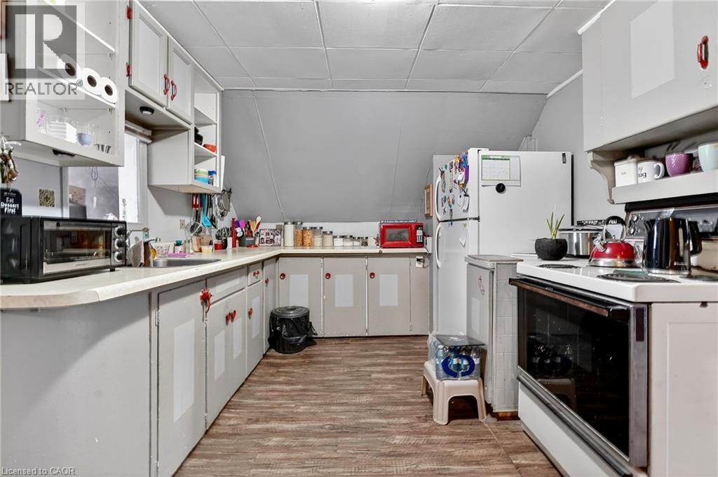 93 Walnut Street, Brantford, Ontario  N3T 1H3 - Photo 31 - 40813159