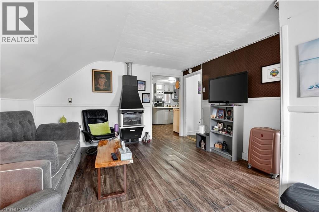 93 Walnut Street, Brantford, Ontario  N3T 1H3 - Photo 35 - 40813159