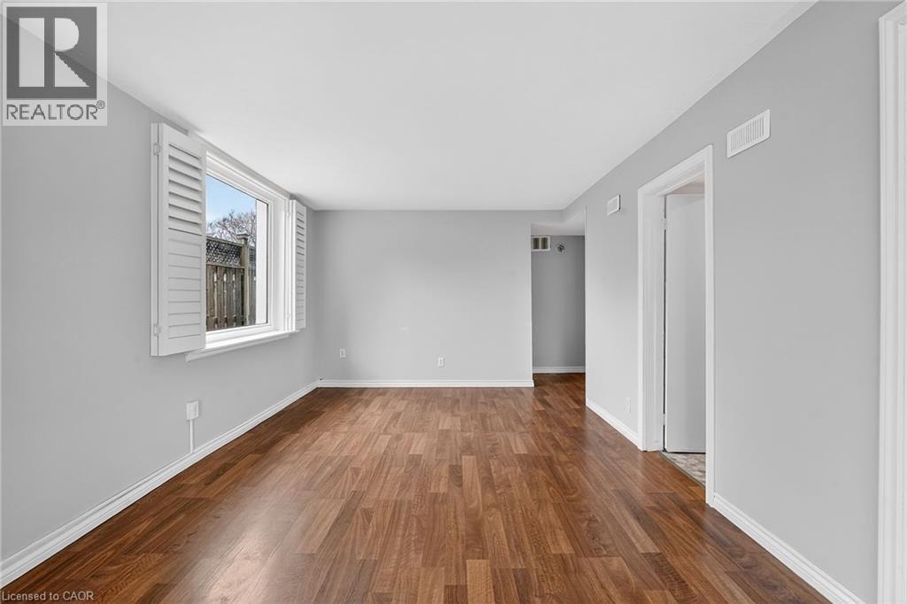 93 Walnut Street, Brantford, Ontario  N3T 1H3 - Photo 6 - 40813159