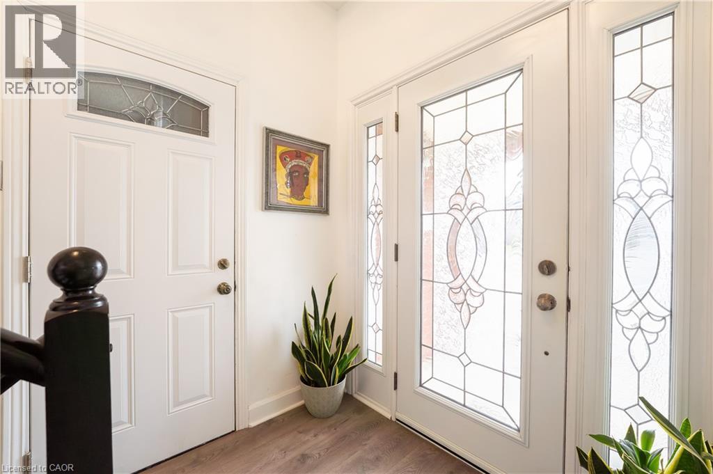 39 Hazelwood Crescent, Cambridge, Ontario  N1R 7T8 - Photo 3 - 40812693