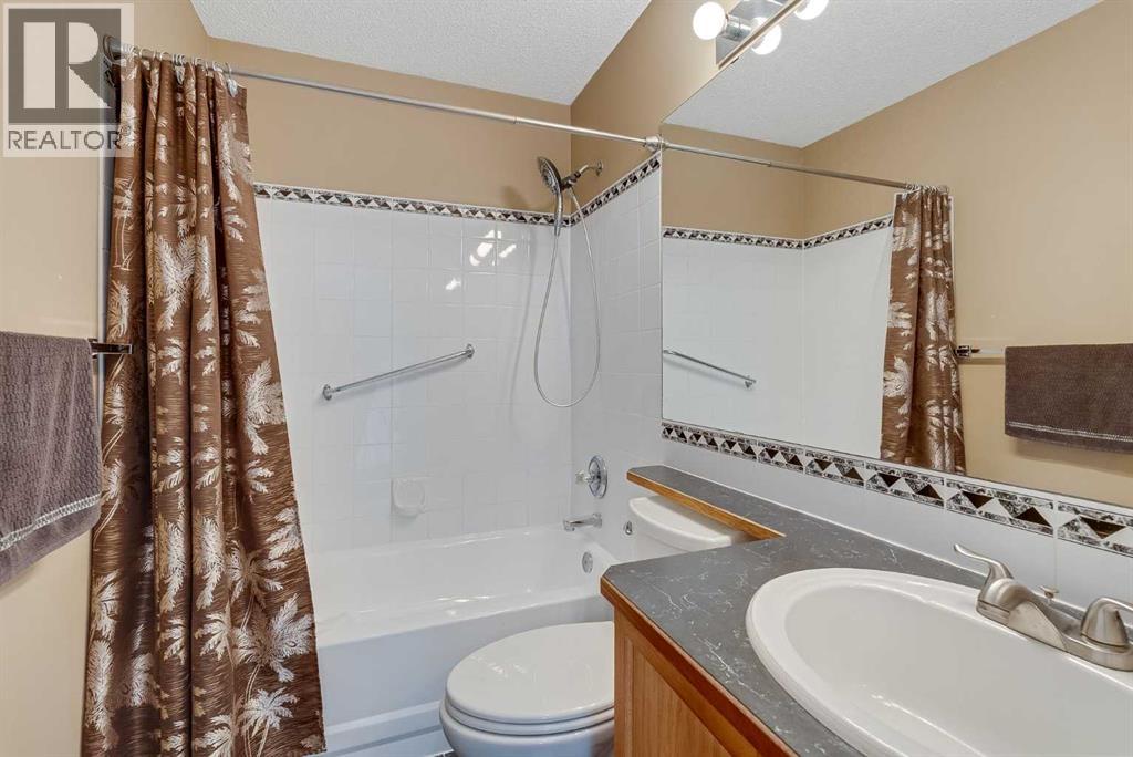 31 Inverness Grove Se, Calgary, Alberta  T2Z 3K3 - Photo 25 - A2285235