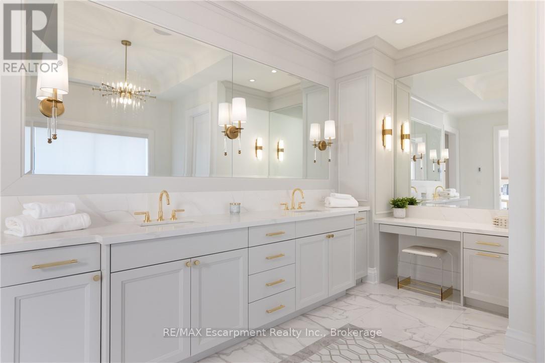 46 Second Street, Oakville, Ontario  L6J 3T2 - Photo 23 - W12704590