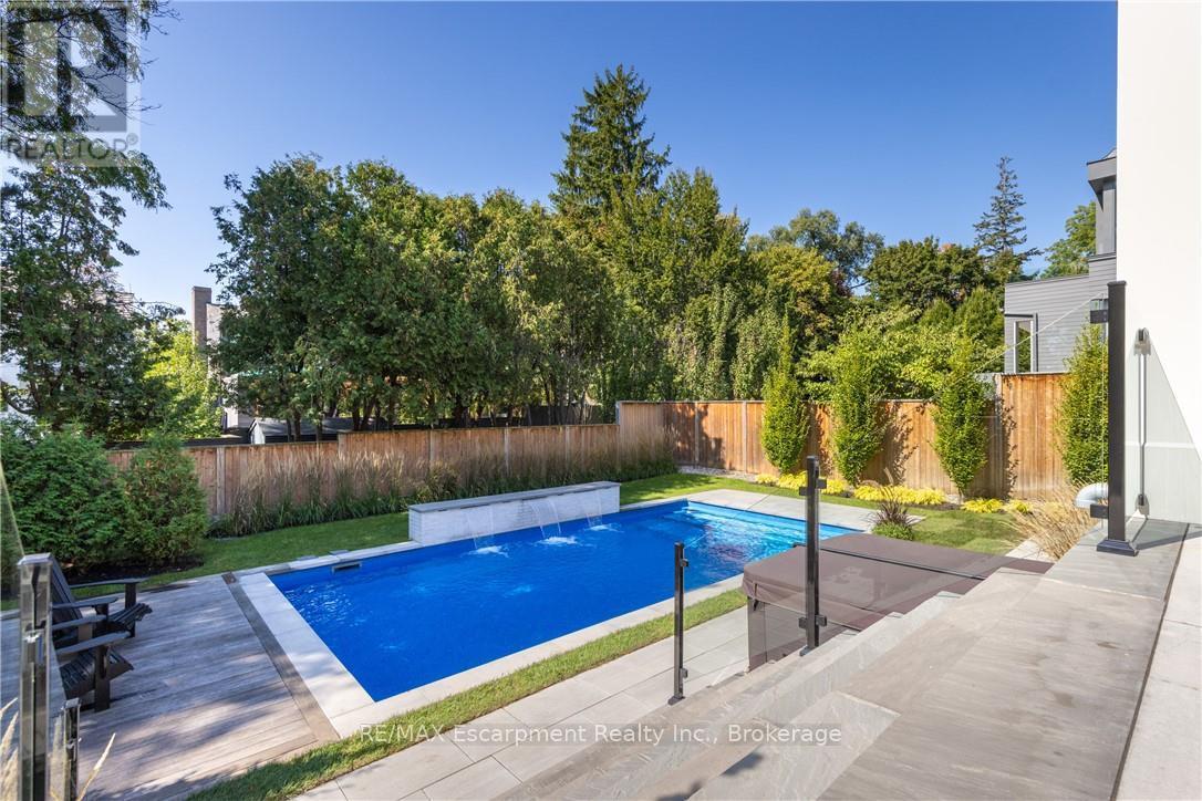 46 Second Street, Oakville, Ontario  L6J 3T2 - Photo 42 - W12704590