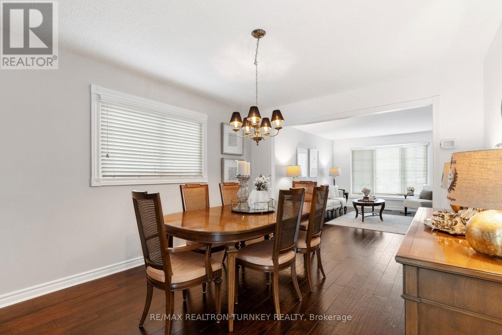 70 Keffer Circle, Newmarket, Ontario  L3X 1R8 - Photo 18 - N12896312