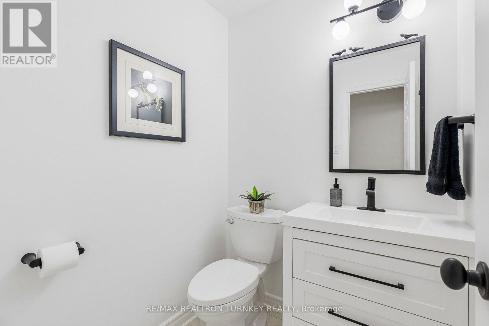 70 Keffer Circle, Newmarket, Ontario  L3X 1R8 - Photo 24 - N12896312