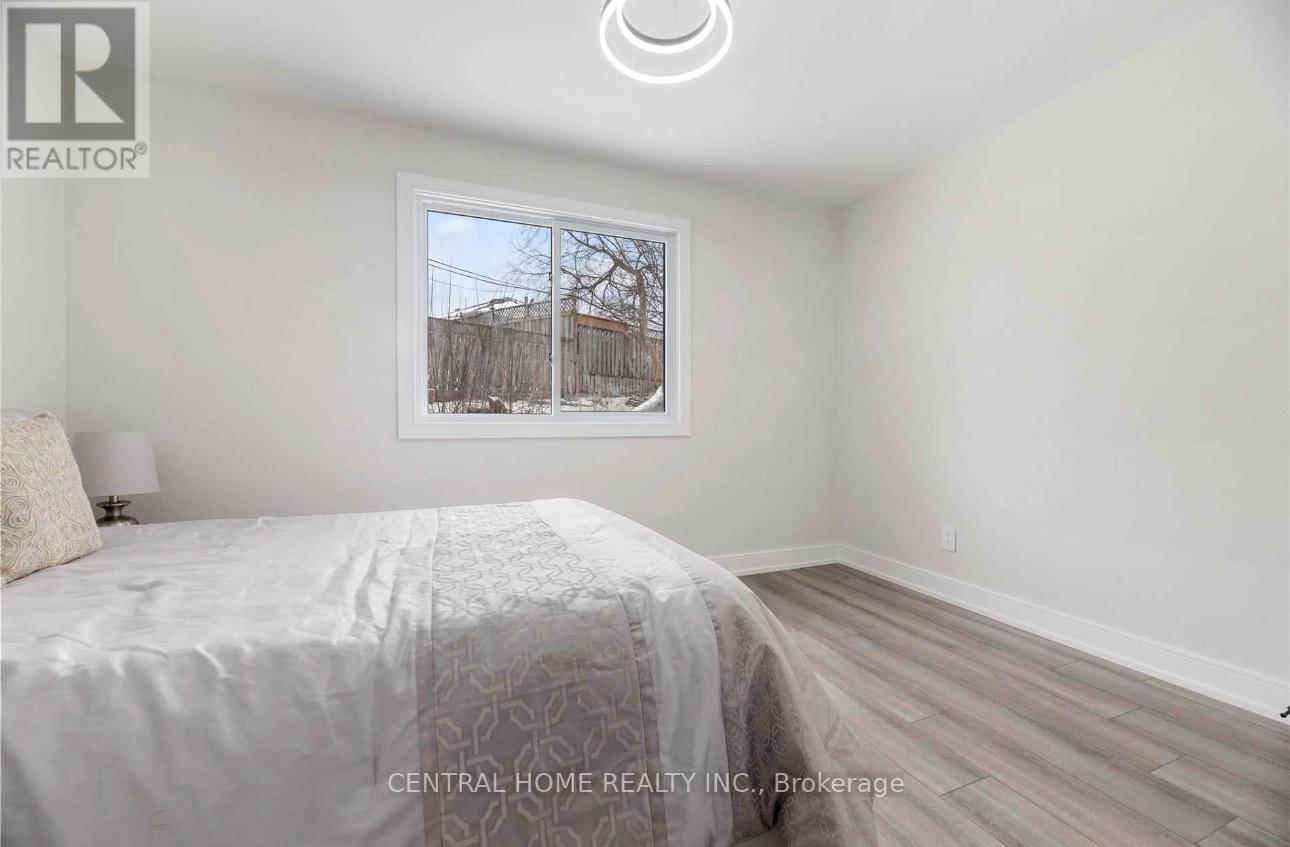 139 Maurice Court, Newmarket, Ontario  L3Y 2W1 - Photo 13 - N12896324