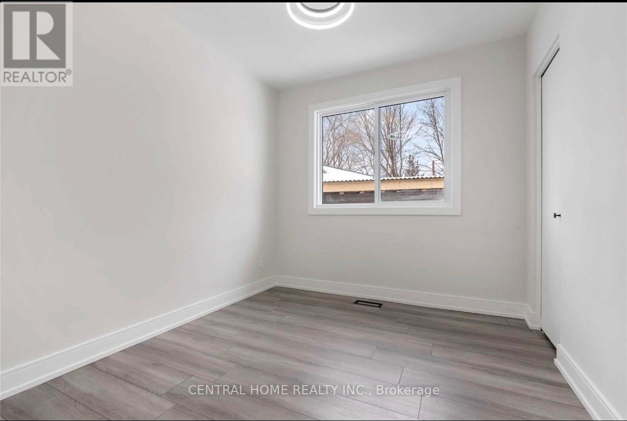 139 Maurice Court, Newmarket, Ontario  L3Y 2W1 - Photo 14 - N12896324