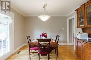 4562 Penhallow Road, Mississauga, Ontario  L5V 1E8 - Photo 10 - W12896250