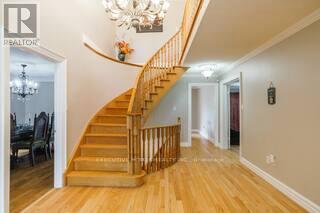 4562 Penhallow Road, Mississauga, Ontario  L5V 1E8 - Photo 14 - W12896250