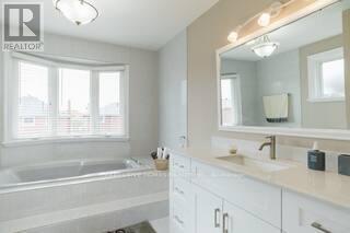 4562 Penhallow Road, Mississauga, Ontario  L5V 1E8 - Photo 21 - W12896250