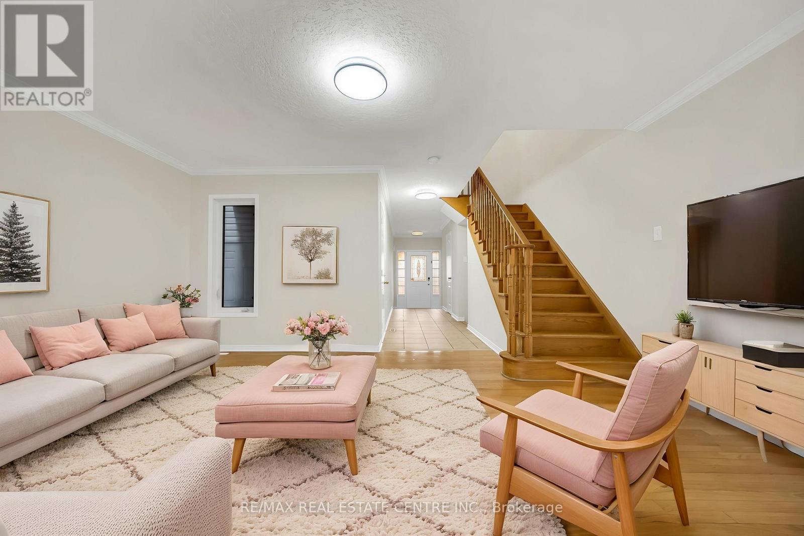 20 Tanasi Road, Brampton, Ontario  L6X 0K4 - Photo 11 - W12896270