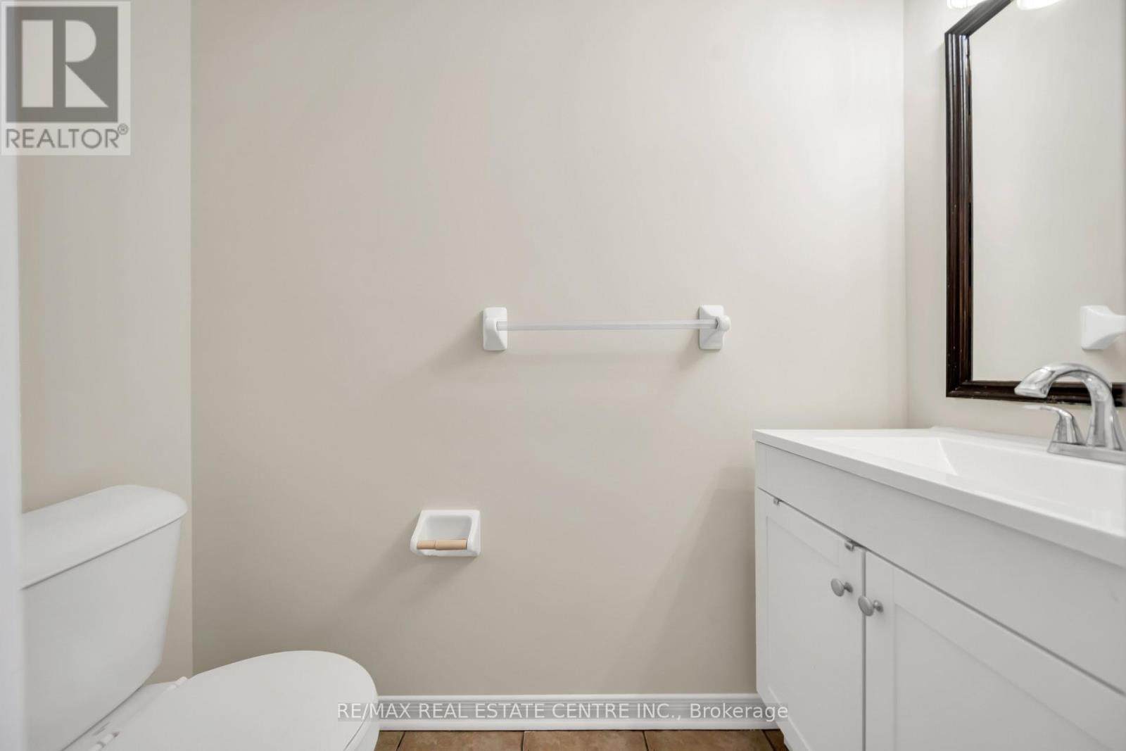 20 Tanasi Road, Brampton, Ontario  L6X 0K4 - Photo 8 - W12896270