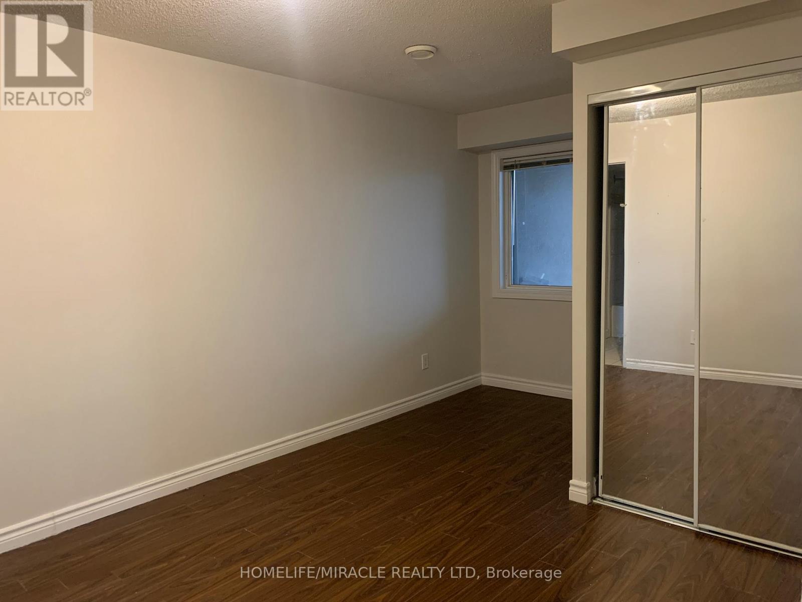 514 - 7405 Goreway Drive, Mississauga, Ontario  L4T 0A3 - Photo 9 - W12896276