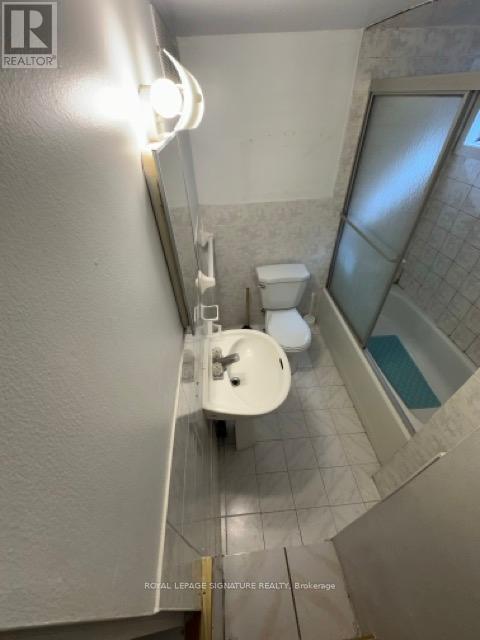 Bsmt 2 - 4129 Brandon Gate Drive, Mississauga, Ontario  L4T 3P3 - Photo 14 - W12896288