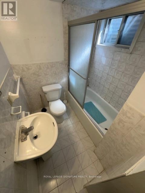 Bsmt 2 - 4129 Brandon Gate Drive, Mississauga, Ontario  L4T 3P3 - Photo 17 - W12896288